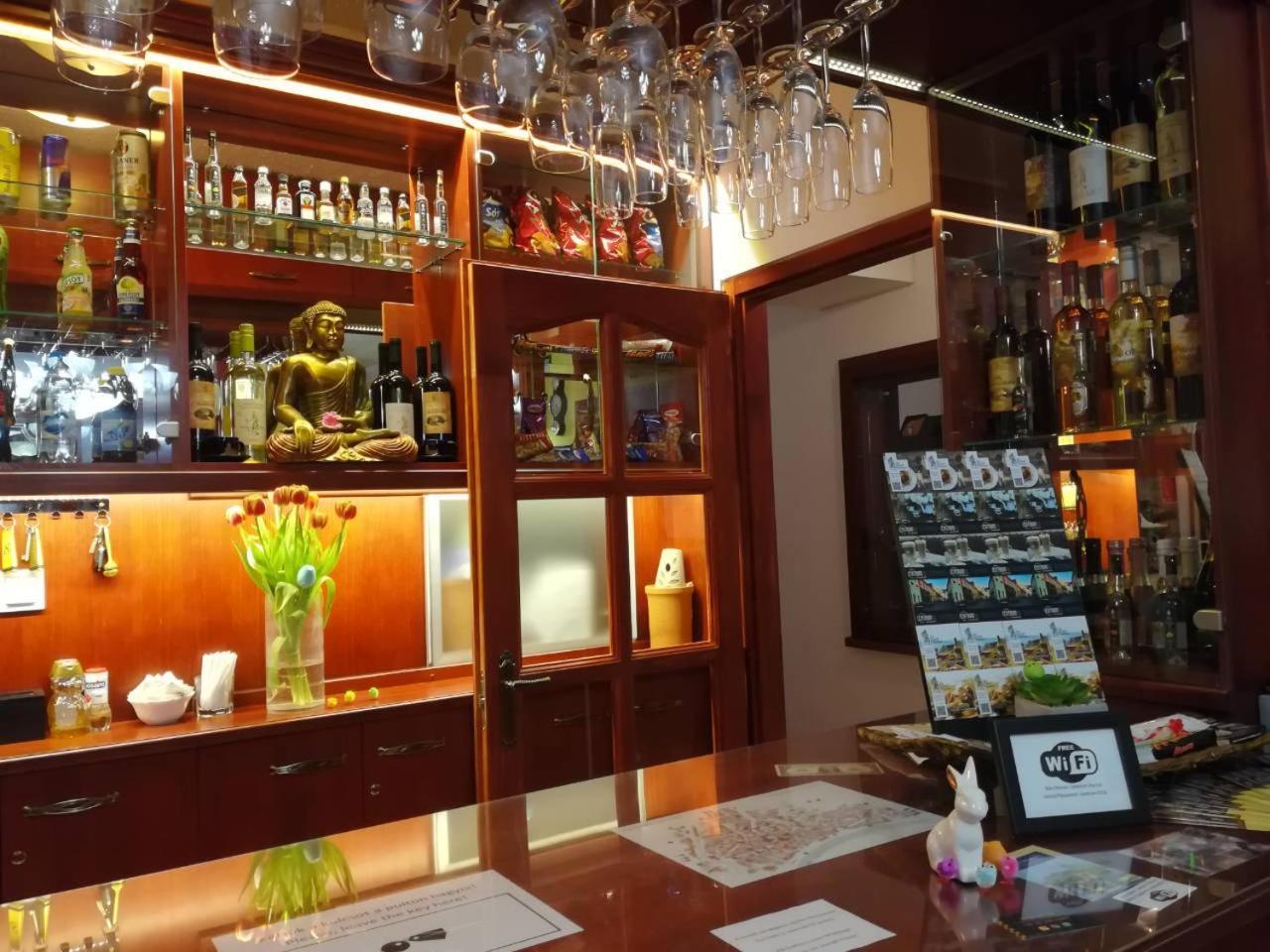 Centrum Panzio Сентендре Екстериор снимка